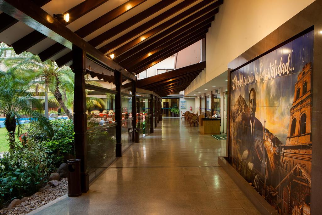 Hotel Cortez Santa Cruz de La Sierra Exterior foto